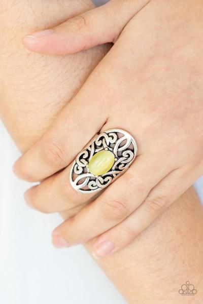 GLEAM Big - Yellow Ring