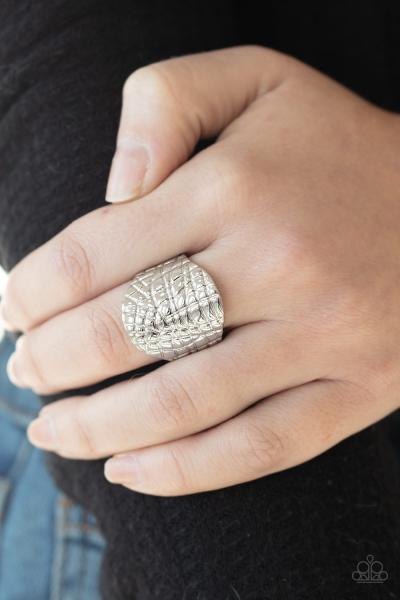 Metal Jungle - Silver Ring