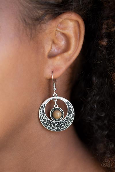 Wandering Waikiki - Brown Earring
