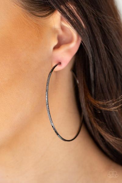Sleek Fleek - Black Hoop Earring