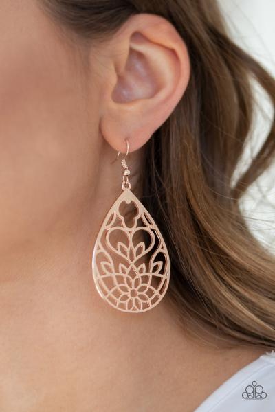 Lovely Lotus - Rose Gold Earring