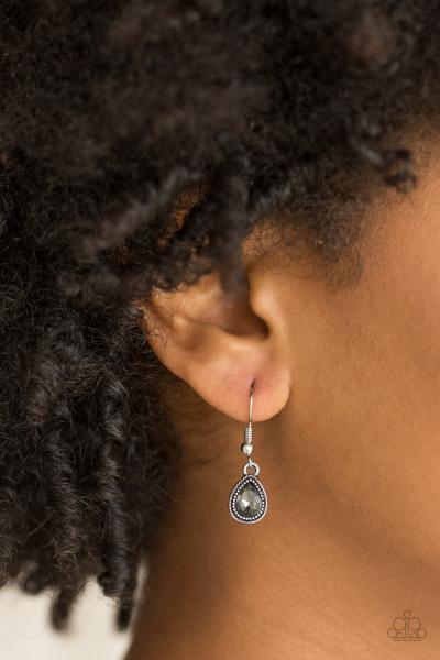 Princess Priority - Silver Earring
