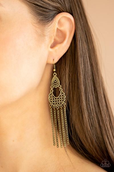 Insane Chain - Brass Earring