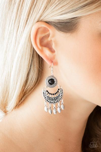 Mantra to Mantra - Black Earring