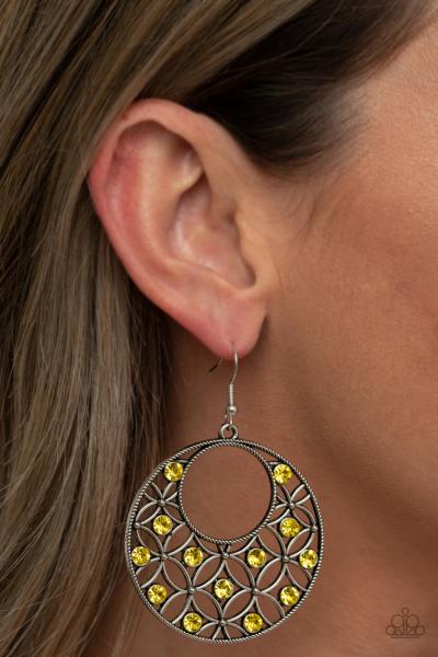Garden Garnish - Yellow Earring 