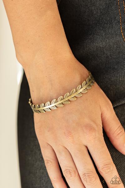 Laurel Groves - Brass Cuff Bracelet 