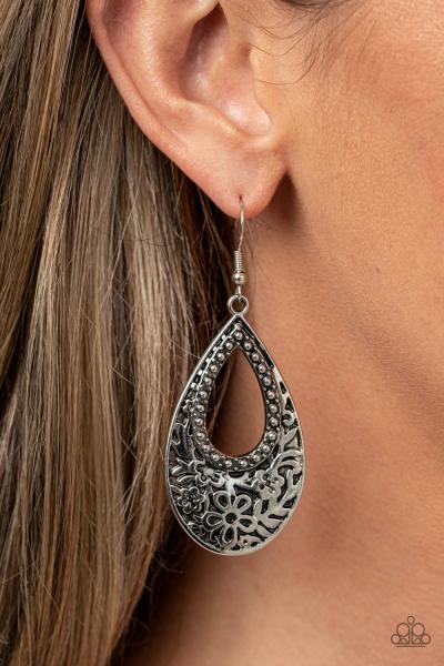 Organically Opulent - Silver Earring 