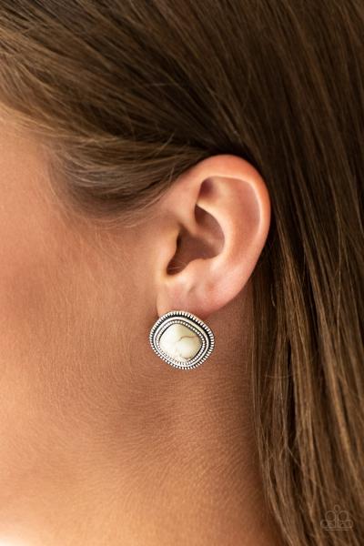 FRONTIER-Runner - White Post Earring 