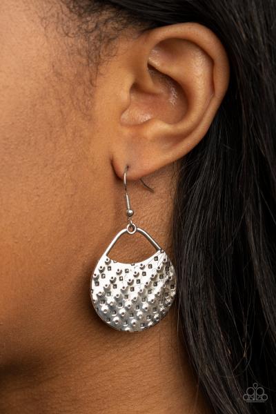 Im Sensing a Pattern Here - Silver Earring 