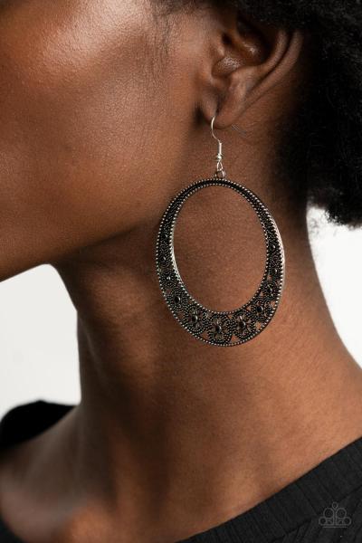 Bodaciously Blooming - Black Earring