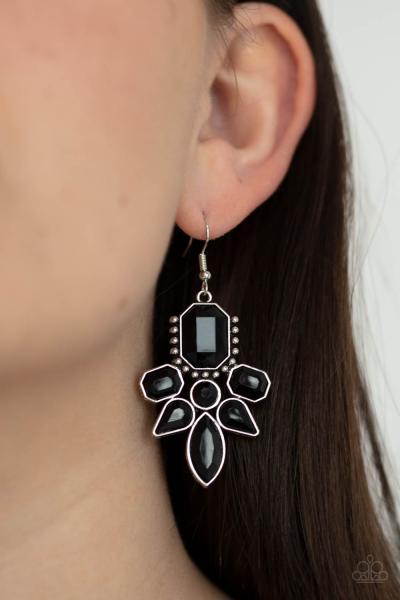 Vacay Vixen - Black Earring