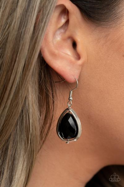 Drop-Dead Duchess - Black Earring