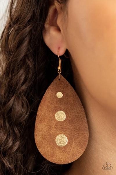 ​Rustic Torrent - Gold Earring 