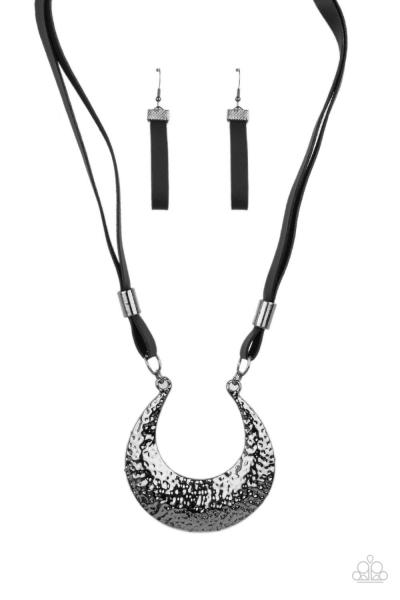 ​Majorly Moonstruck - Black