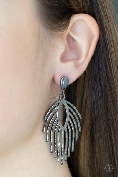 Metro Safari - Black Post Earring
