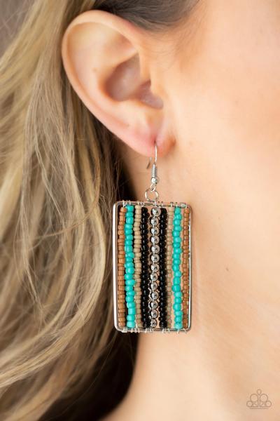 ​Beadwork Wonder - Black Earring