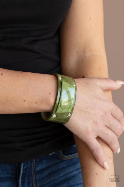 ​Geo Glamper - Green Urban Bracelet 