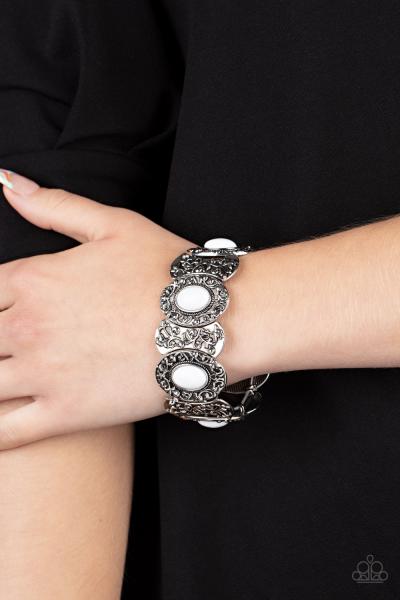 Versailles Vineyard - White Bracelet 
