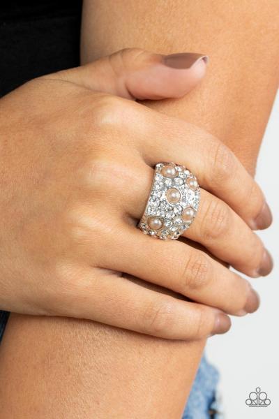 ​Gatsbys Girl - Brown Ring