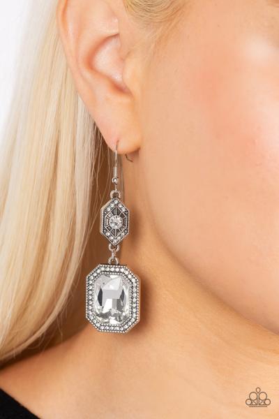 Starry-Eyed Sparkle - White Earring 